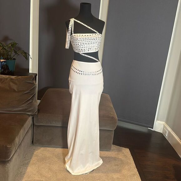 Women’s White Sparkly BodyCon 2 Piece Party Club Outfit Size M NEW *READ - Picture 1 of 10